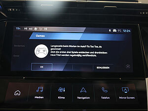 Peugeot 308 Allure HYBRID 136 e-DSC6 11 navigation