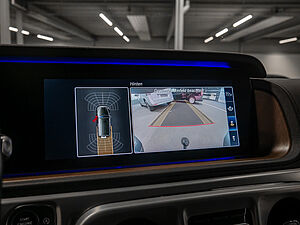 Mercedes-Benz G 350 d smaragdgrün 11 navigation