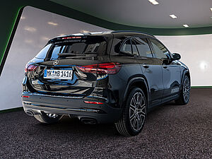 Mercedes-Benz GLA 180 AMG Advanced Plus 3 navigation