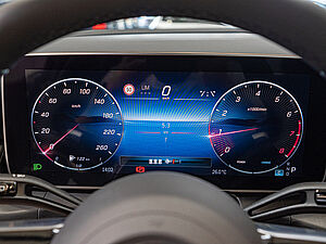 Mercedes-Benz GLC 300 4M AMG Line 13 navigation