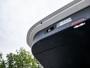 Mercedes-Benz C 200 T AMG Line 28 navigation