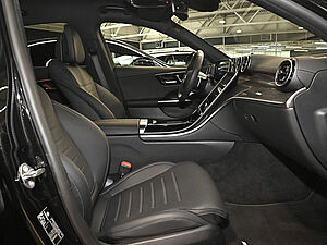 Mercedes-Benz C 300 e 4M AMG Line 3 navigation