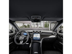 Mercedes-Benz GLC 300 e 4M AMG Sport Advanced Plus 14 navigation