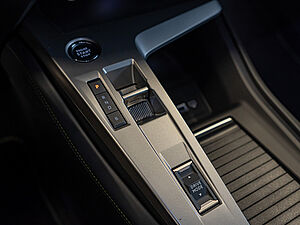 Peugeot 308 e-GT 156 11 navigation