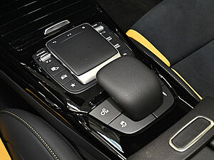 Mercedes-Benz CLA 45 AMG S 4M+ Coupé 14 navigation
