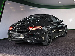 Mercedes-Benz C 200 Coupé AMG Line 4 navigation