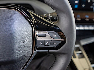 Peugeot 308 SW Allure BlueHDi 130 EAT8 14 navigation