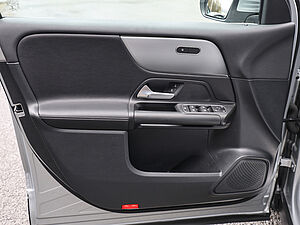 Mercedes-Benz GLB 200 d 30 navigation