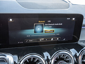Mercedes-Benz EQB 300 4M AMG Sport Advanced 12 navigation