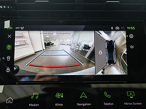 Peugeot 408 GT HYBRID 145 e-DSC6 14 navigation