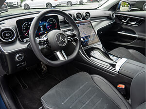 Mercedes-Benz C 300 AMG Sport Advanced Plus 8 navigation