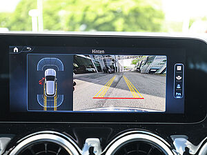 Mercedes-Benz GLA 250 e Progressive Advanced 14 navigation