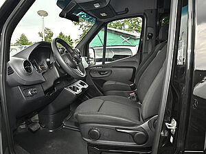 Mercedes-Benz Sprinter 317 CDI Tourer L3 10 navigation