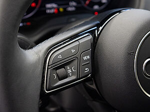Audi Q2 35 TFSI S line 22 navigation