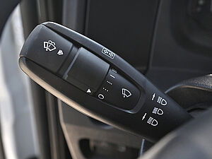 Mercedes-Benz Atego 821 K 4x2 Meiller TRIGENIUS 2x AHK Klima GSR 18 navigation