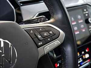 Volkswagen Passat Variant 1.5 TSI Business 28 navigation