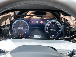 Volkswagen Golf VIII Variant Goal 2,0 l TDI DSG 15 navigation