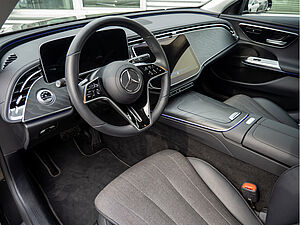 Mercedes-Benz E 220 d Avantgarde Advanced 19" 8 navigation