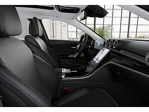 Mercedes-Benz C 300 e 4M Avantgarde Advanced Plus 8 navigation