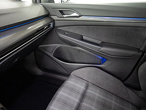 Volkswagen Golf VIII GTD 2.0 DSG 19 navigation