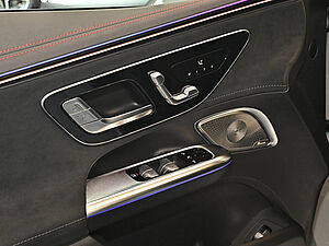Mercedes-Benz EQE 350 AMG Line 27 navigation