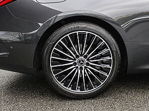 Mercedes-Benz CLE 300 4M Coupé AMG Sport Premium 5 navigation