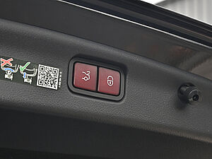 Mercedes-Benz C 43 AMG 4M 30 navigation