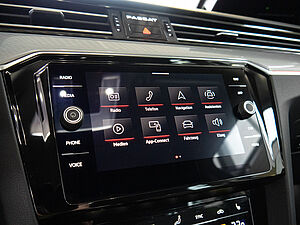 Volkswagen Passat Variant 1.5 TSI Business 16 navigation