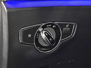 Mercedes-Benz E 300 d 4M Cabrio AMG Line 22 navigation