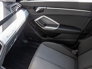 Audi Q3 45 TFSI e S tronic 13 navigation