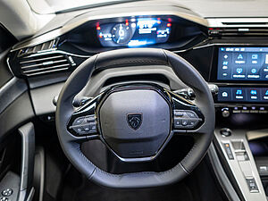 Peugeot 308 SW Allure PureTech 130 EAT8 8 navigation