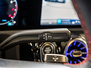 Mercedes-Benz CLA 200 Coupé AMG Sport Advanced Plus 18 navigation