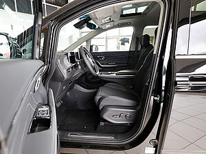 Maxus MIFA 9 Luxury 90 kW/h 11 navigation