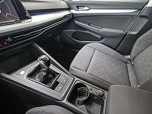 Volkswagen Golf VIII Life 1,0 l TSI 20 navigation
