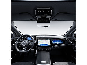 Mercedes-Benz E 300 de T AMG Line 14 navigation