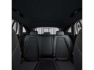 Mercedes-Benz GLA 180 Progressive Advanced Plus 16 navigation