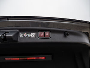 Mercedes-Benz C 300 d AMG Sport Premium 27 navigation