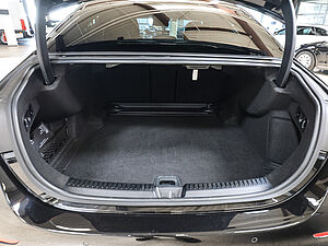 Mercedes-Benz E 220 d AMG Sport Advanced 32 navigation