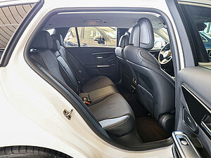 Mercedes-Benz C 180 T Avantgarde Advanced 4 navigation