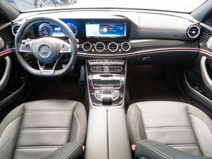 Mercedes-Benz E 63 AMG T 4M+ Vmax Wide Distr LED HUD Navi S 11 navigation