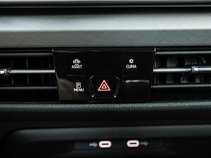 Volkswagen Golf VIII Variant Life 2.0 TDI 16 navigation