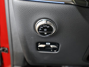 Mercedes-Benz GLC 300 d 4M AMG Sport Advanced Plus 28 navigation