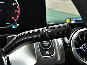 Mercedes-Benz GLB 180 Progressive Advanced Plus 19 navigation