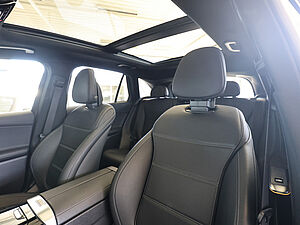 Mercedes-Benz GLC 300 e 4M AMG Sport Premium Plus 29 navigation