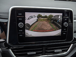 Volkswagen T-Roc 2.0 l TDI LED LM17 CARPLAY PRIVACY 13 navigation