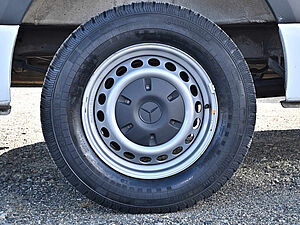 Mercedes-Benz Sprinter 317 CDI KA L4H2 9 navigation