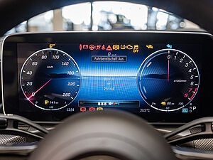 Mercedes-Benz C 300 e AMG Sport Advanced 13 navigation