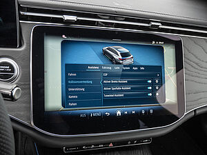 Mercedes-Benz E 300 e T AMG Sport Advanced Plus 11 navigation