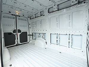 Volkswagen Crafter KA 35 mittellang Hochdach FWD 6 navigation