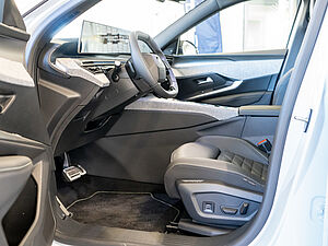 Peugeot 3008 GT HYBRID 136 e-DSC6 NEUES MODELL 20 navigation
